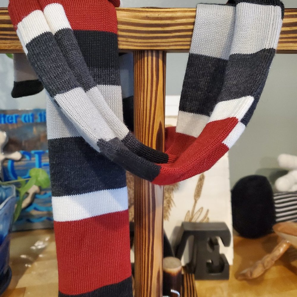 Casual Corner Winter Scarf